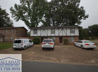 8204 Woodview Dr E, Sherwood, AR 72120