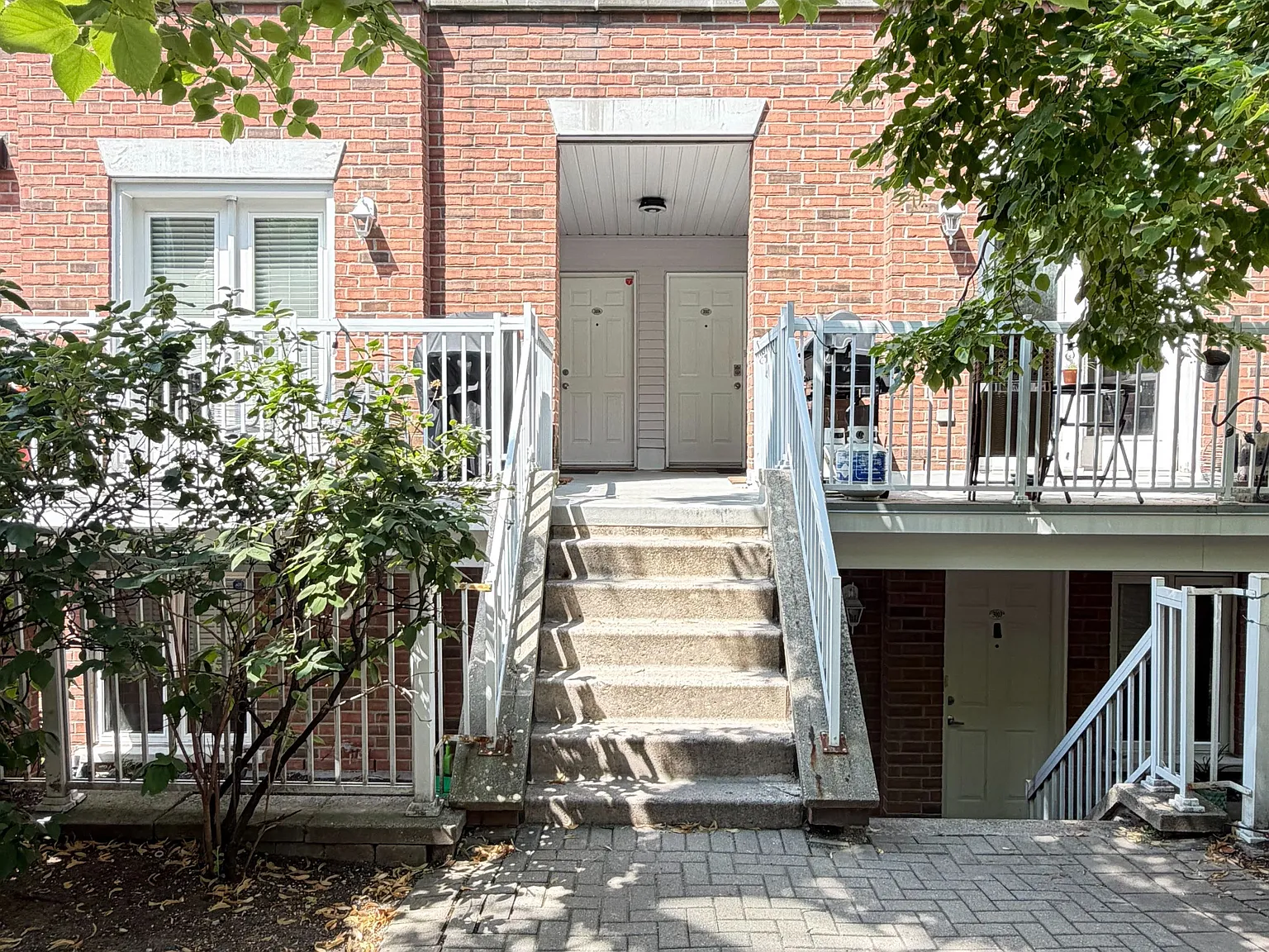 2 bed, $3,100 — Photo 3