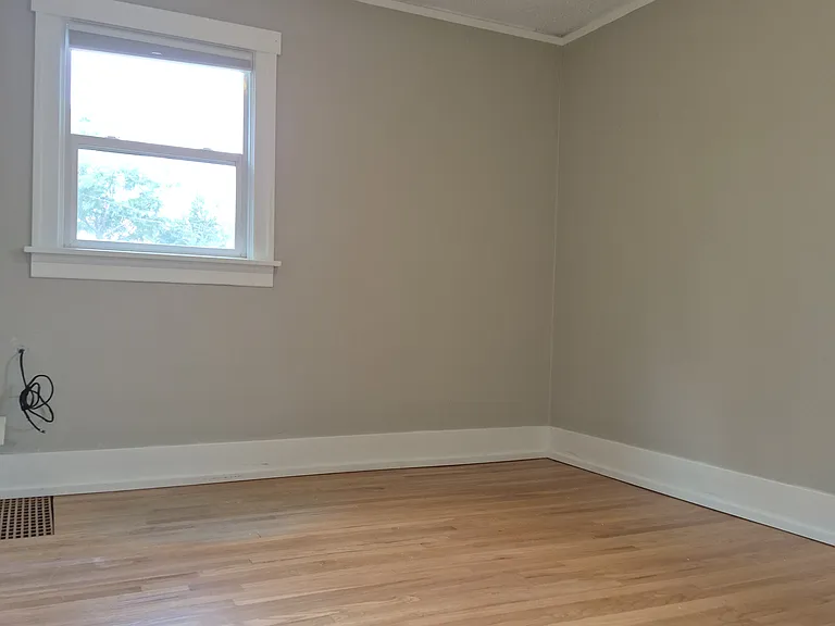 2801 W Mississippi Ave — Photo 8