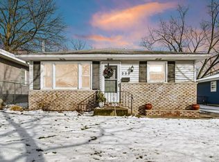 235 N Lafayette St, Griffith, IN 46319
