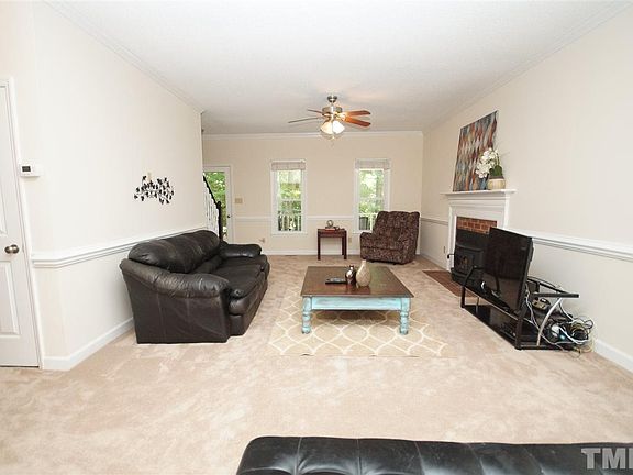 2nd image of 2028 Valley Ridge Ct