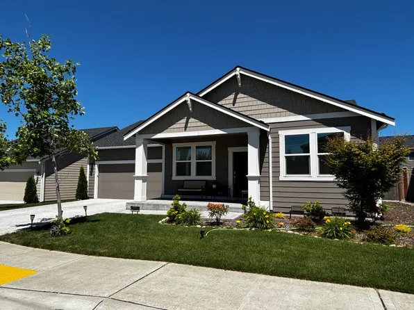 13817 198th St E, Graham, WA 98338