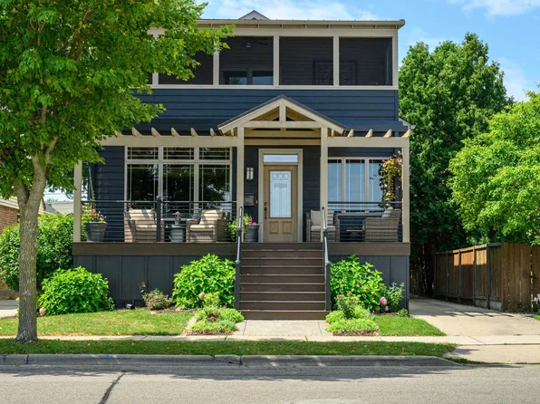 810 W Shore Dr, Madison, WI 53715