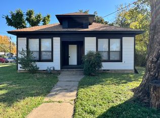 209 Bernard St, Denton, TX 76201