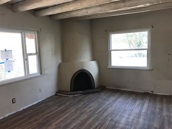 5th image of 1402 Santa Cruz Dr
