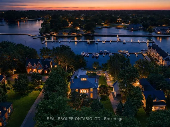 346 Picton Main St, Prince Edward County, ON K0K 2T0