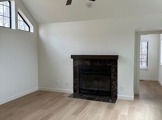 5934 Gunbarrel Ave APT B, Boulder, CO 80301