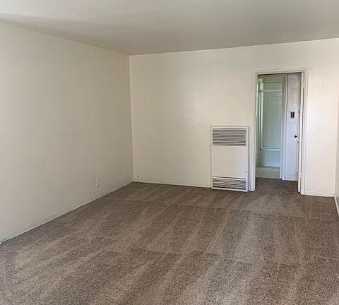 5th image of 20 Belmont Ave APT 3