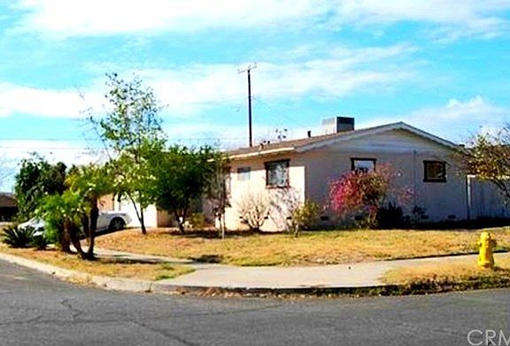 5th image of 2902 Gardena St
