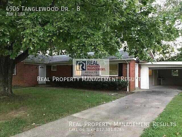 Modern North Side Duplex with In-Unit Laundry & Garage — Photo 1