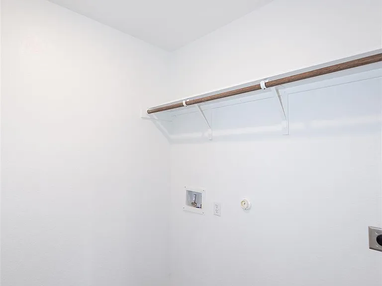 147 Otter Rd — Photo 21