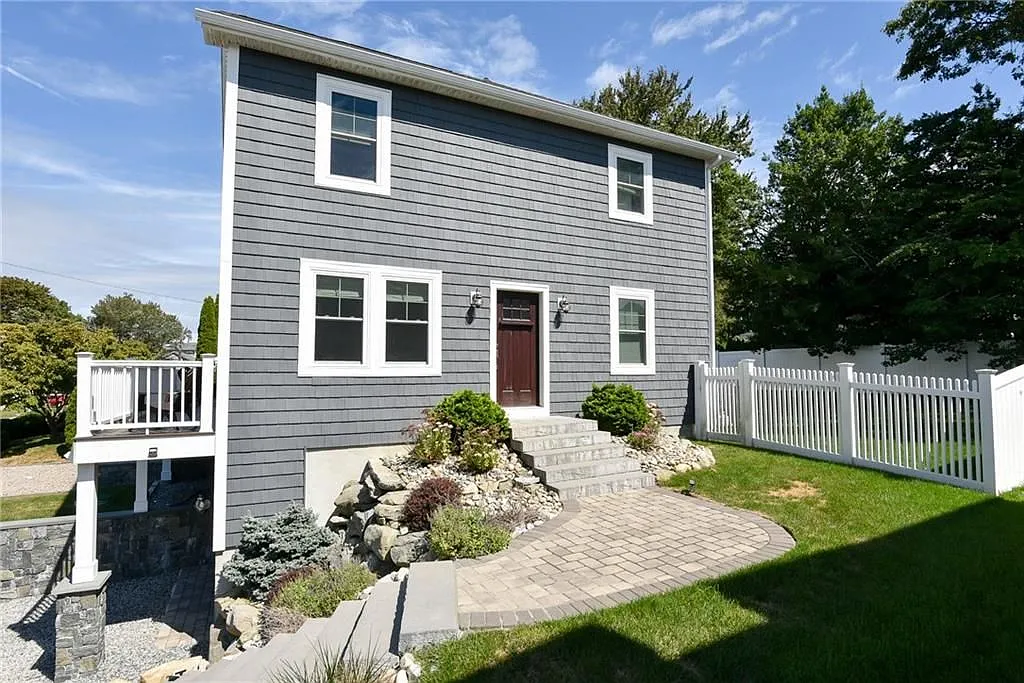 3 bed, 3.0 bath, 1764 sqft, $4,575 — Photo 3