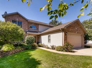 1N182 Darling St, Carol Stream, IL 60188