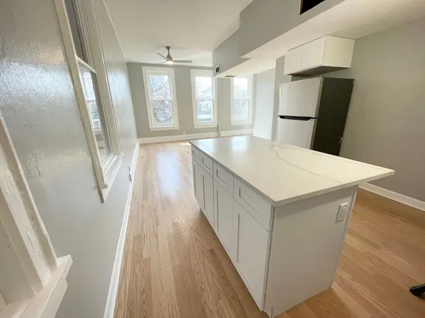 1939 North Kenmore Avenue, 1939 N Kenmore Ave APT 2F, Chicago, IL 60614