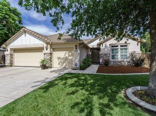 3608 N Mendonca St, Visalia, CA 93291