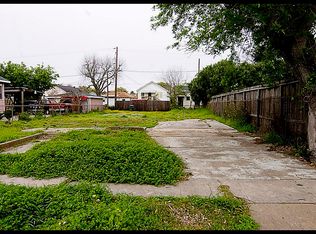 4810 Avenue P, Galveston, TX 77551