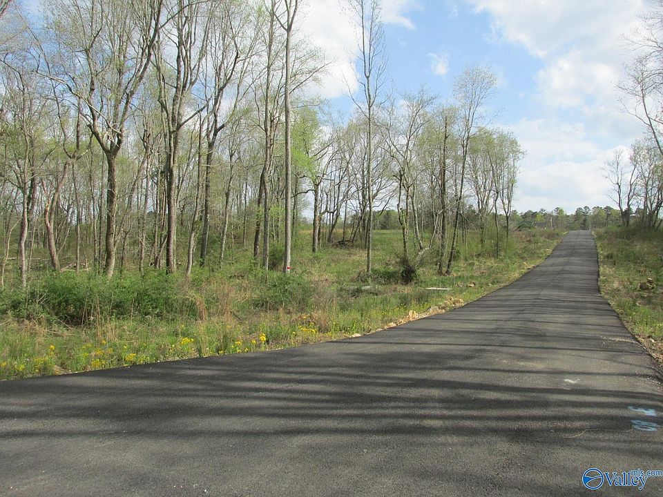 2nd image of 979 Creekstone Point Dr