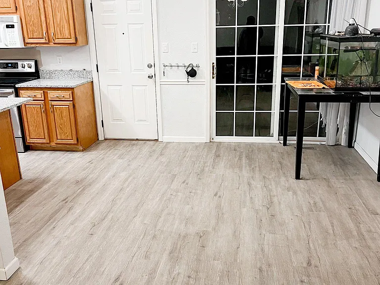 4005 Balmoral Dr #4005 — Photo 8