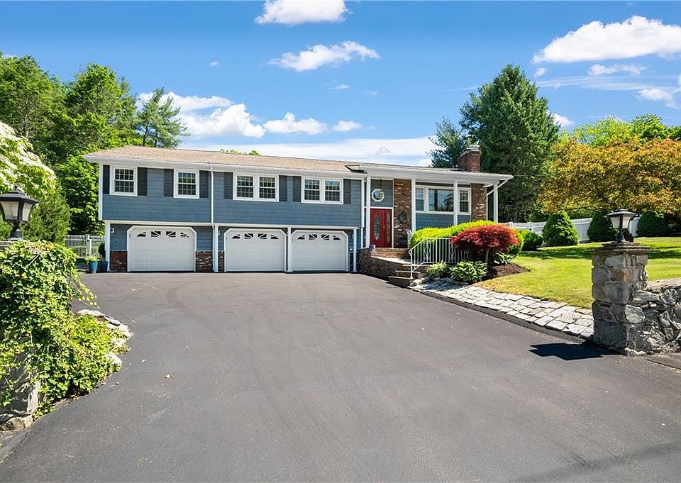 451 Victory Hwy, North Smithfield, RI 02896 Zillow