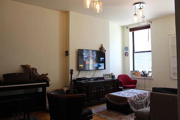 Rented by Owner | media 10