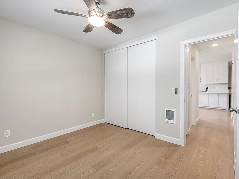 2538 C St #7 — Photo 12