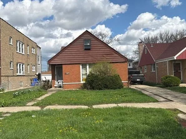 1015 S 15th Ave, Broadview, IL 60153