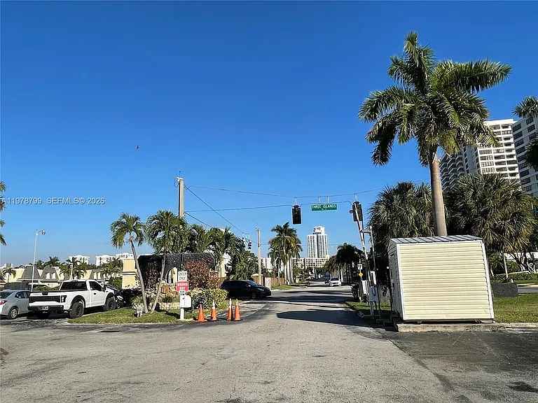 851 Three Islands Blvd #209 — Photo 30