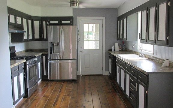 5th image of 15995 Sneed Dr