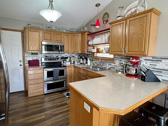 2nd image of 1119 Forrest Glenn Dr