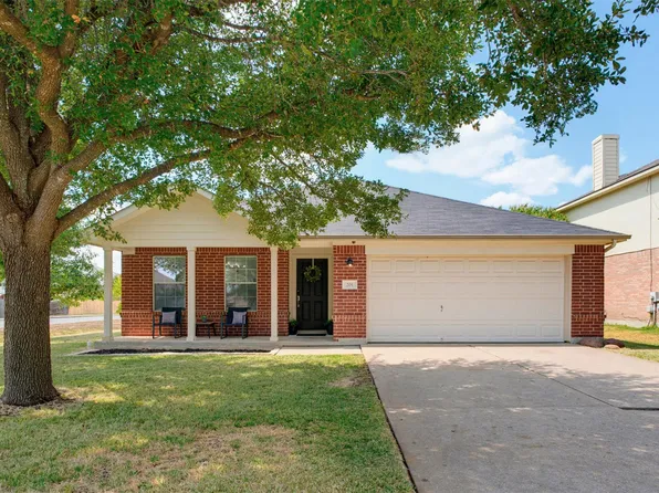 201 Hanstrom Dr, Hutto, TX 78634