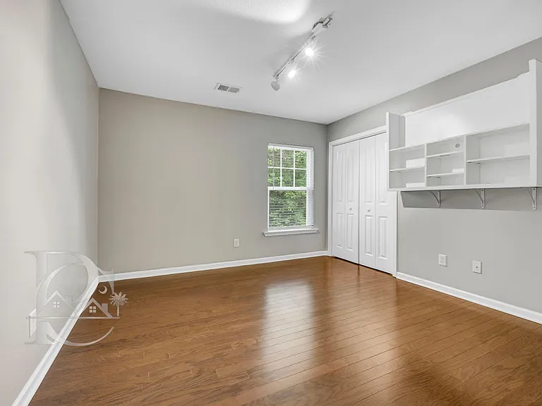 328 Northwood St — Photo 19