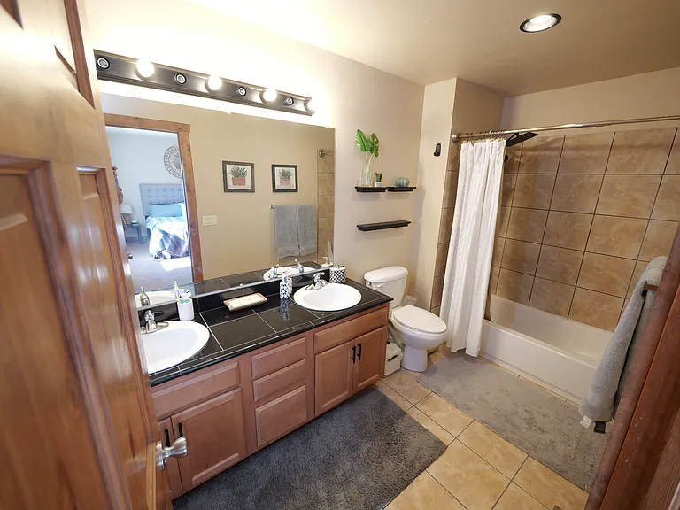 507 N 12th St #A — Photo 3