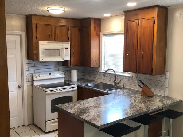 767 Rentz Ave #B, Pensacola, FL 32507