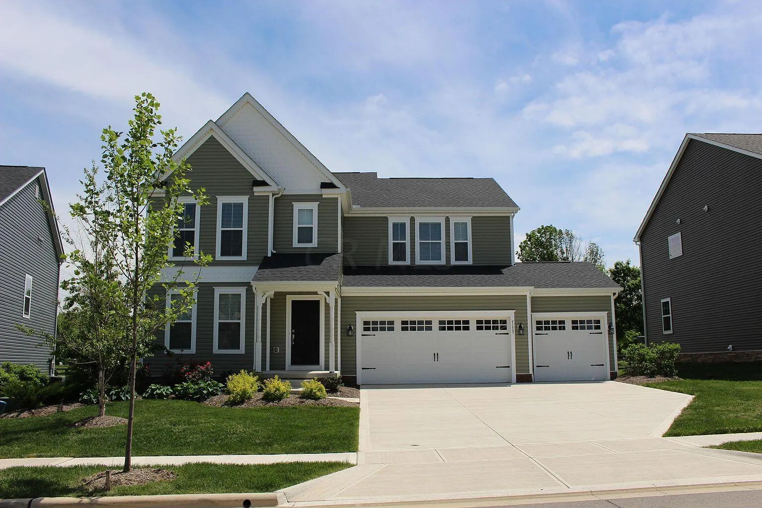 7177 Beachwood Way photo 1