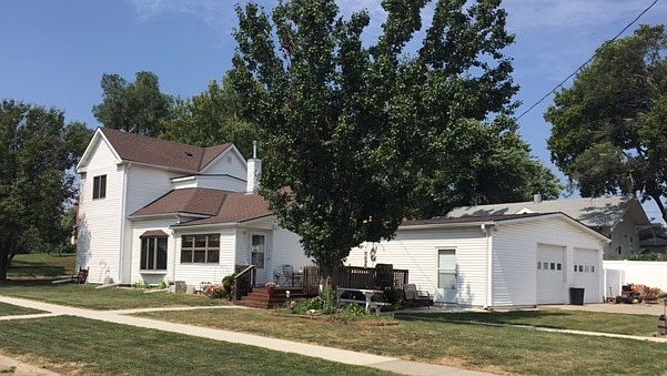 1st image of 1202 N Grant Ave