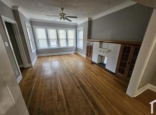 6136 S Richmond St, Chicago, IL 60629