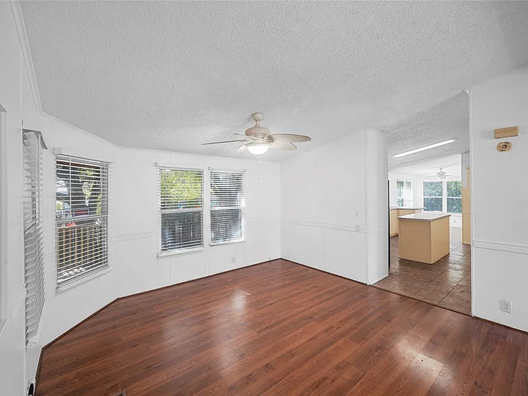 3614 College St — Photo 5