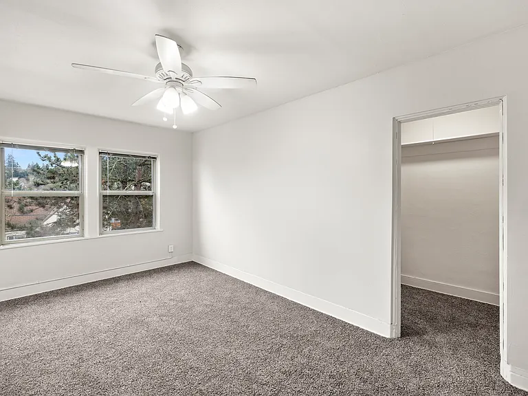 315 High Street — Photo 12