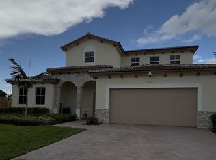 2415 SE 23rd Rd, Homestead, FL 33035