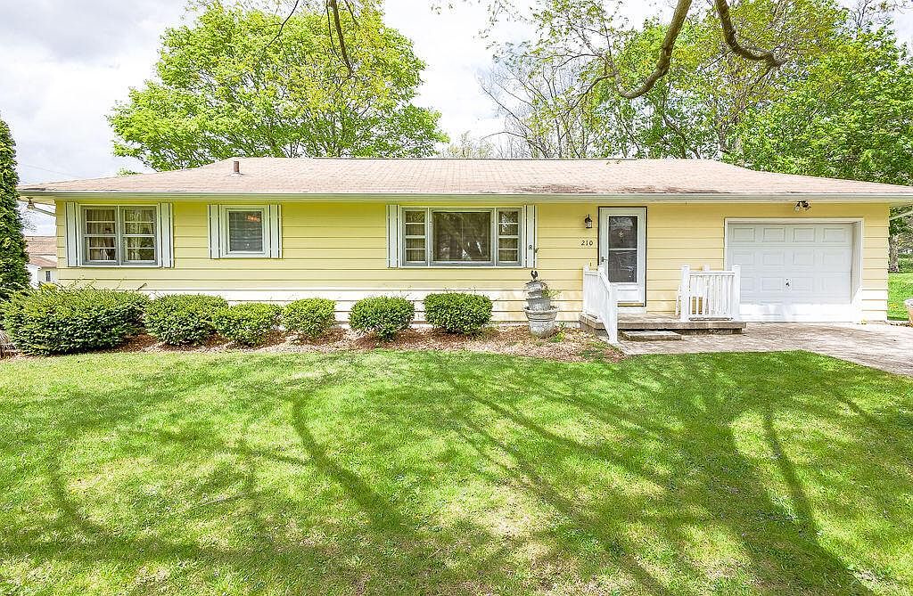 210 Union St, Centerburg, OH 43011 Zillow