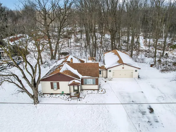 3241 Curtis Rd, Birch Run, MI 48415