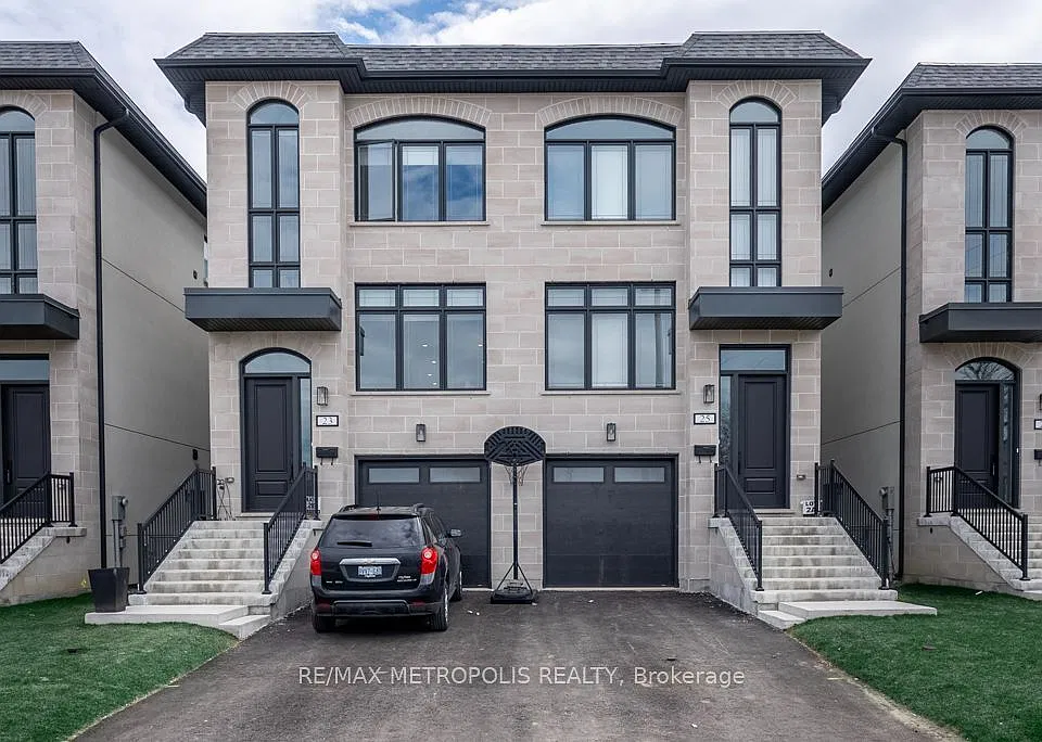 25 Antonio Ct #LOWER