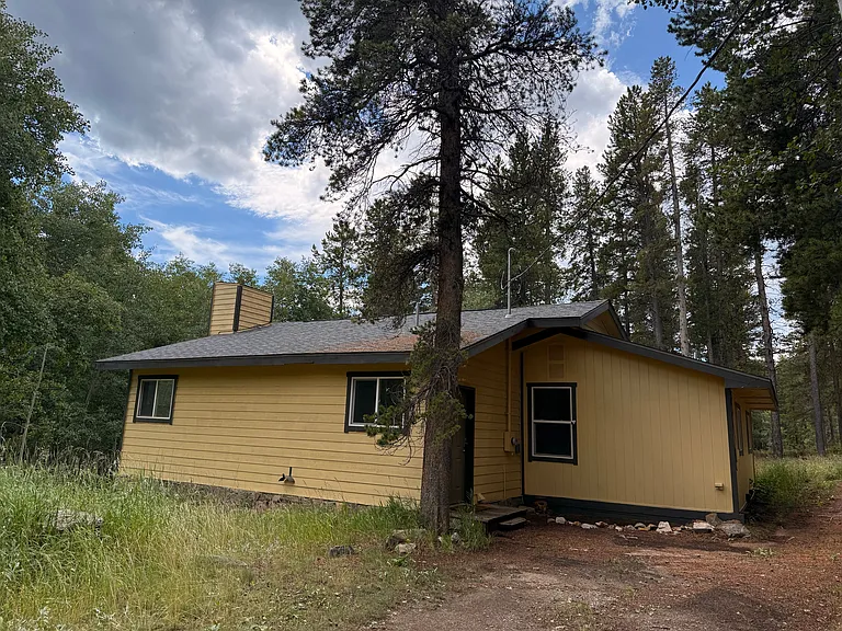 423 Mountain Meadows Dr #A — Photo 14