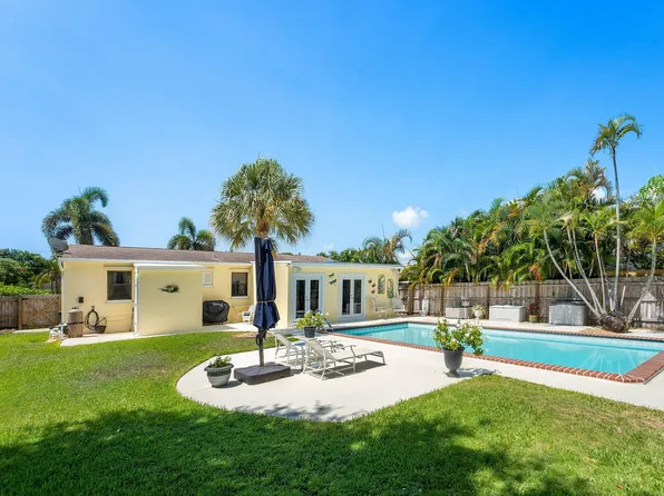 141 Date Palm Drive, Lake Park, FL 33403
