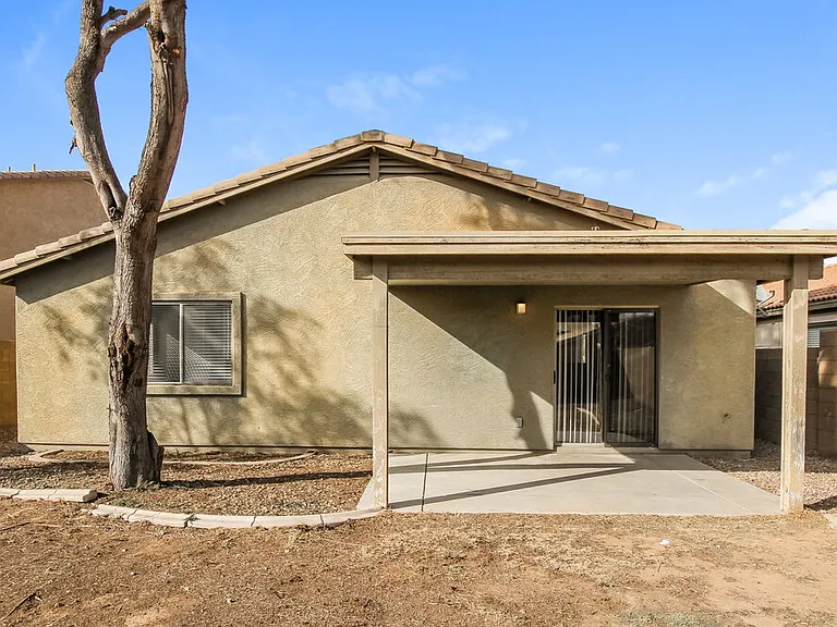16245 W Calavar Rd — Photo 18