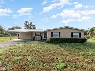 3861 Sterling St, Mims, FL 32754