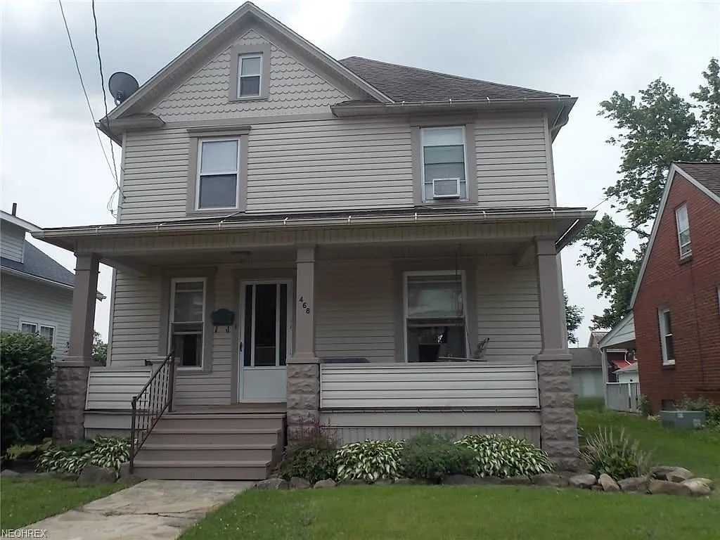 468 W Oxford St photo 1