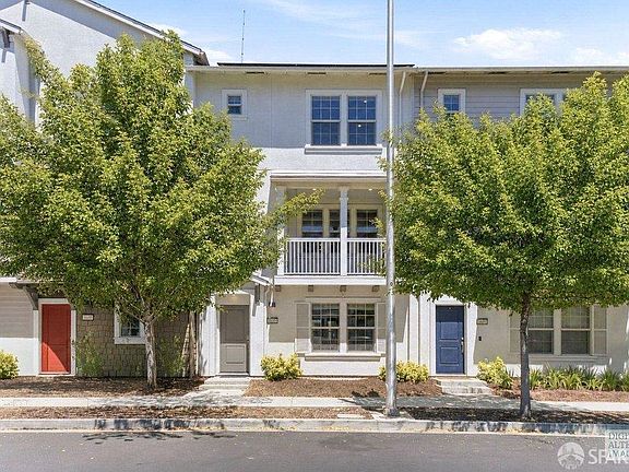 3rd image of 8605 Seawind Way