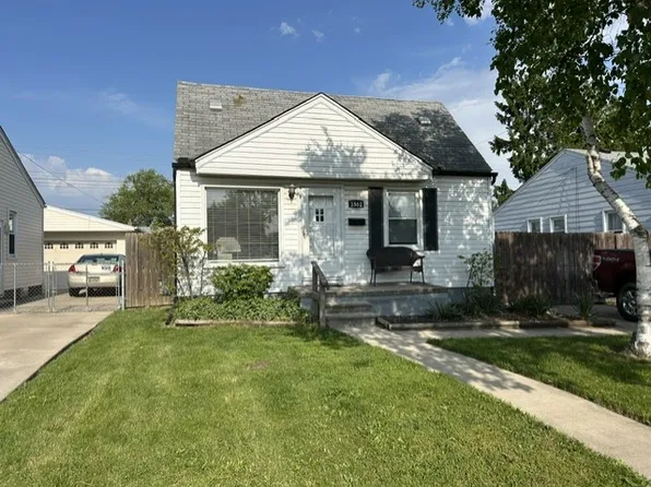 3582 22nd St, Wyandotte, MI 48192
