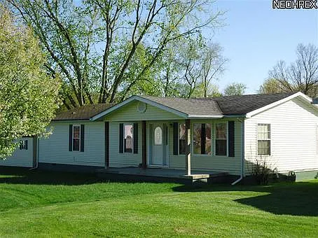 216 N High St photo 1